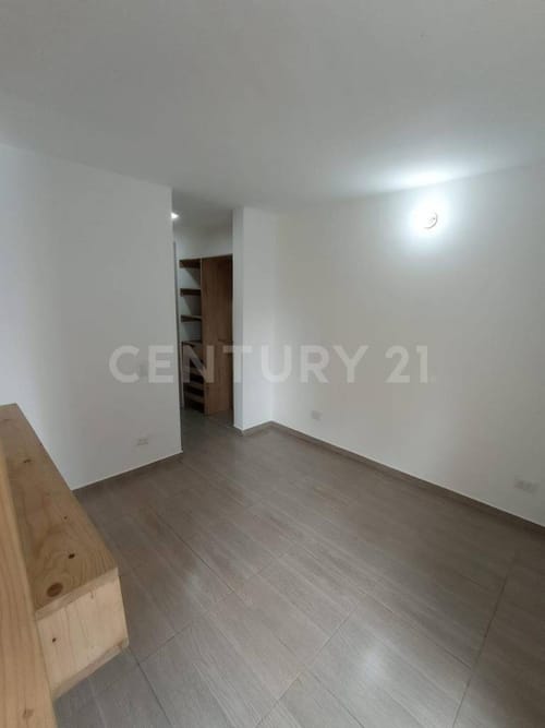 Apartaestudio en arriendo en La Flora, Cali, 38 m² · foto 10 de 24