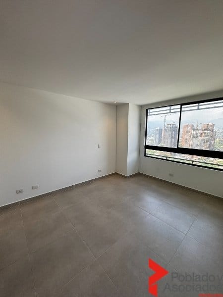 Apartamento de 2 alcobas en arriendo en El Poblado, Medellín · foto 7 de 17