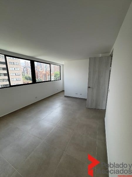 Apartamento de 2 alcobas en arriendo en El Poblado, Medellín · foto 9 de 17