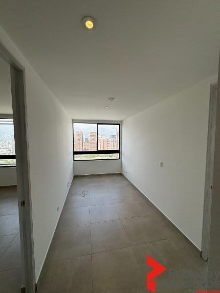 Apartamento de 2 alcobas en arriendo en El Poblado, Medellín · foto 16 de 17