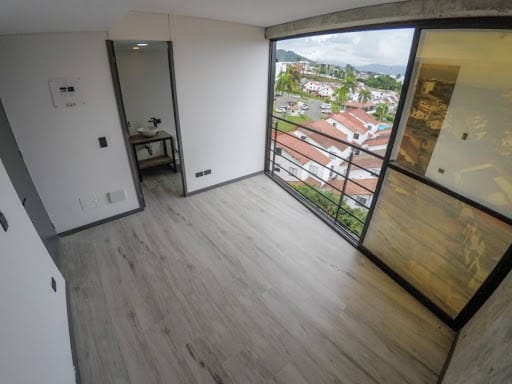 Oficina en arriendo en Bosques De Cantabria, Pereira, 19 m² · foto 2 de 17