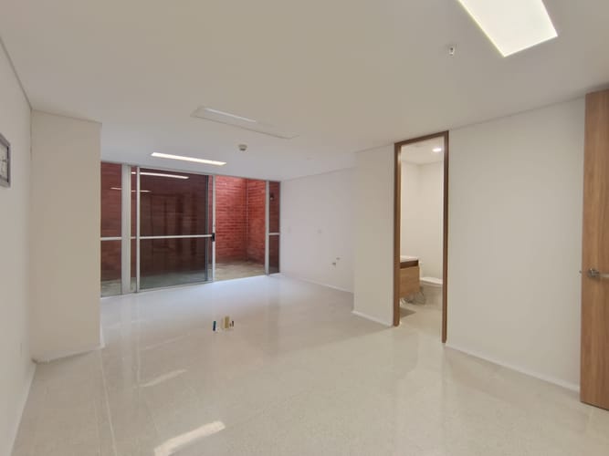 Consultorio en arriendo en Laureles, Medellín, 40 m² · foto 5 de 8