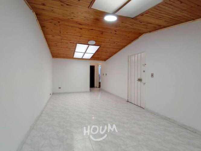 Apartamento de 2 alcobas en arriendo en Engativá, Bogotá, 90 m² · foto 2 de 24