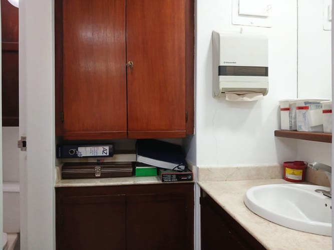 Consultorio en venta en El Poblado, Medellín, 32 m² · foto 8 de 9