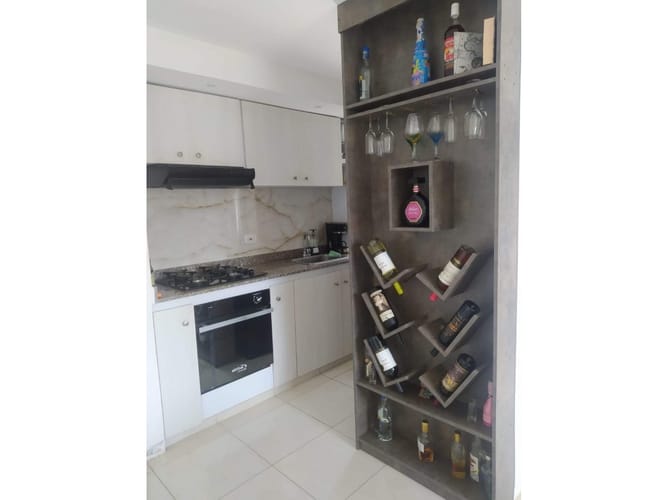 Apartamento de 3 alcobas en venta en Cr. Los Naranjos, Jamundí, 62 m² · foto 4 de 24