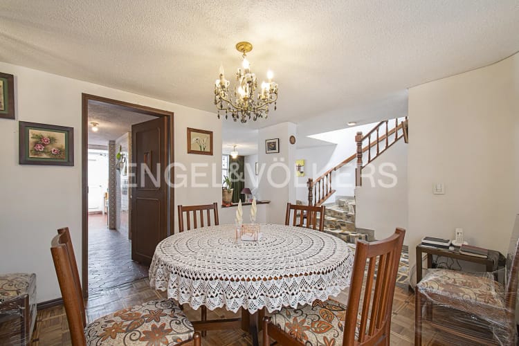 Casa de 3 alcobas en venta en Puente Largo, Bogotá, 220 m² · foto 2 de 12