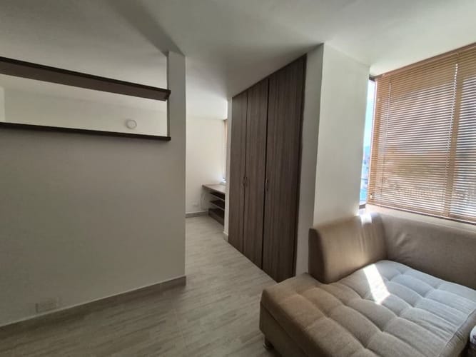 Apartaestudio en arriendo en Bolivariana, Medellín, 35 m² · foto 4 de 8