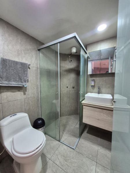 Apartaestudio en arriendo en Bolivariana, Medellín, 35 m² · foto 5 de 8