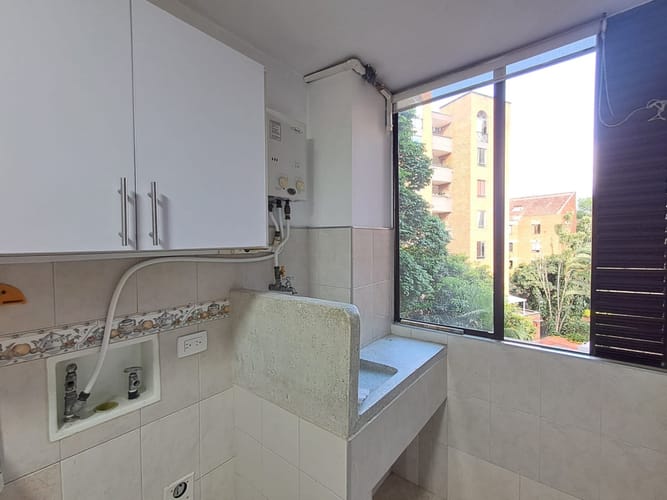 Apartamento de 3 alcobas en arriendo en Otraparte, Envigado, 85 m² · foto 5 de 23