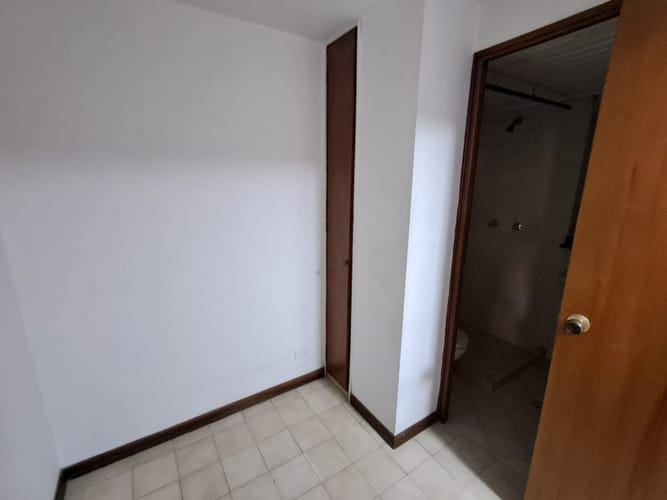 Apartamento de 3 alcobas en arriendo en Otraparte, Envigado, 85 m² · foto 6 de 23