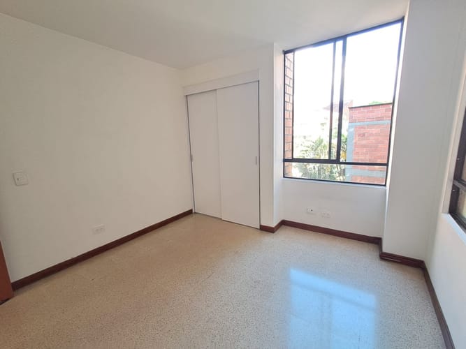 Apartamento de 3 alcobas en arriendo en Otraparte, Envigado, 85 m² · foto 16 de 23