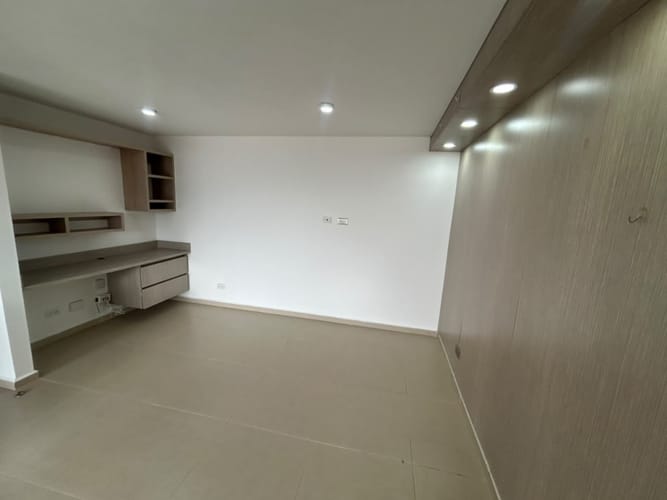 Apartamento de 3 alcobas en arriendo en Señorial, Envigado, 74 m² · foto 5 de 20
