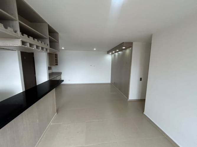 Apartamento de 3 alcobas en arriendo en Señorial, Envigado, 74 m² · foto 8 de 20