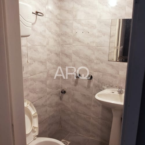 Alquiler de amplio local de 450 m² en Pocitos Nuevo. · Foto 5