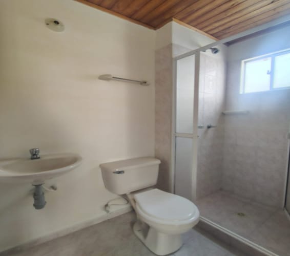 Apartamento de 3 alcobas en arriendo en El Tejar, Bucaramanga, 71 m² · foto 5 de 19
