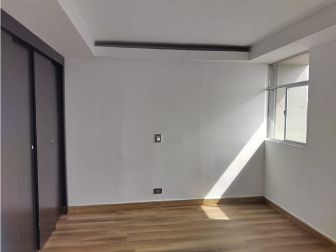 Apartaestudio en arriendo en Calasanz, Medellín, 40 m² · foto 5 de 8