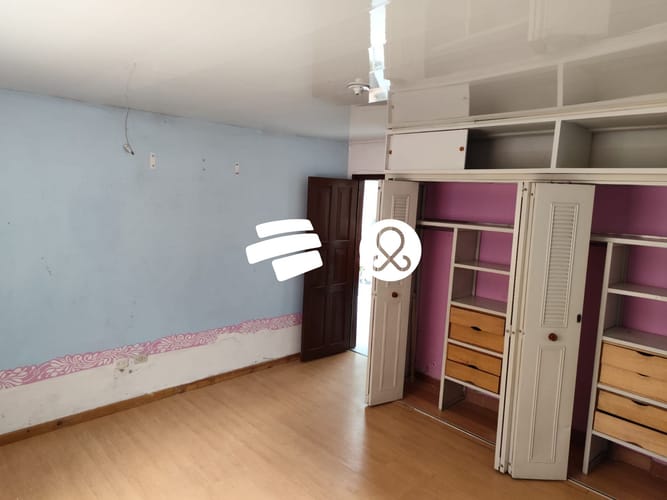 Casa de 7 alcobas en venta en Santa Lucia, Bogotá, 155 m² · foto 4 de 9