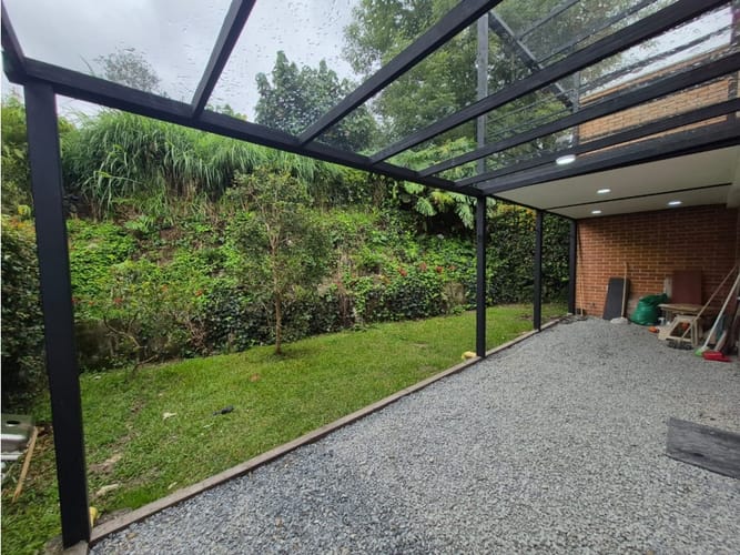 Casa de 5 alcobas en arriendo en Santa Elena, El Retiro, 180 m² · foto 9 de 24