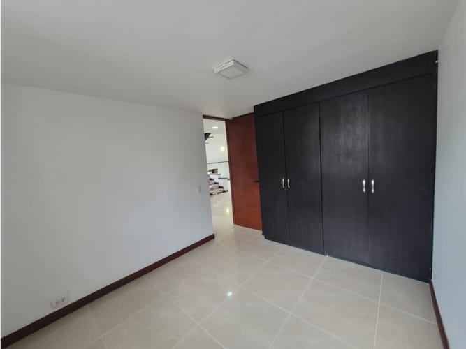 Casa de 5 alcobas en arriendo en Santa Elena, El Retiro, 180 m² · foto 10 de 24