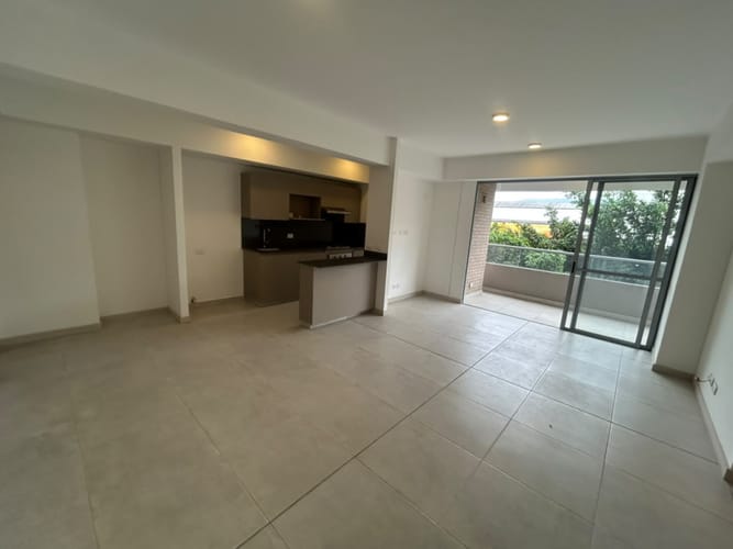 Apartamento de 3 alcobas en arriendo en Las Vegas, Itagüí, 89 m² · foto 2 de 22