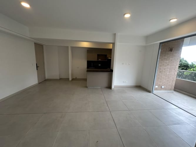 Apartamento de 3 alcobas en arriendo en Las Vegas, Itagüí, 89 m² · foto 3 de 22