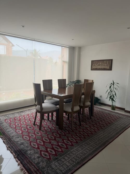 Casa de 5 alcobas en venta en Chuntame, Cajicá, 320 m² · foto 3 de 9