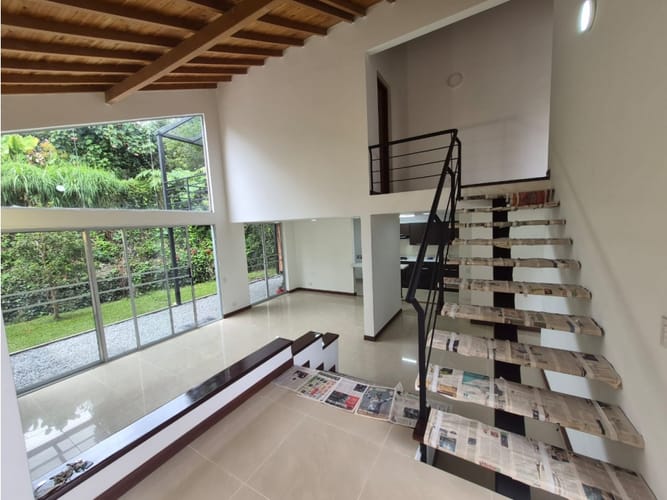 Casa de 5 alcobas en arriendo en Santa Elena, El Retiro, 180 m² · foto 15 de 24
