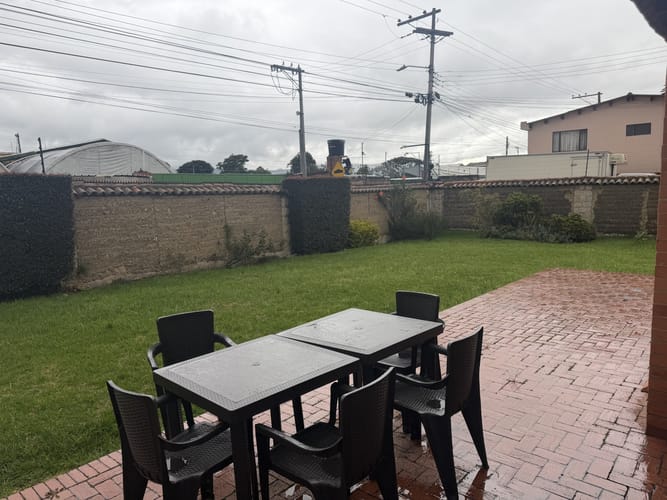Casa de 5 alcobas en venta en Chuntame, Cajicá, 320 m² · foto 5 de 9