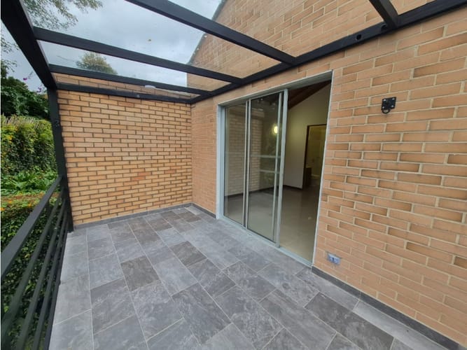 Casa de 5 alcobas en arriendo en Santa Elena, El Retiro, 180 m² · foto 24 de 24