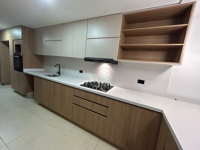 Casa de 3 alcobas en arriendo en San Sebastian, Envigado, 180 m² · foto 8 de 24