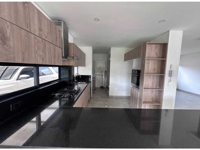 Casa de 3 alcobas en arriendo en Vda Canelon, Cajicá, 150 m² · foto 2 de 15