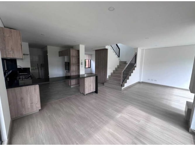 Casa de 3 alcobas en arriendo en Vda Canelon, Cajicá, 150 m² · foto 3 de 15