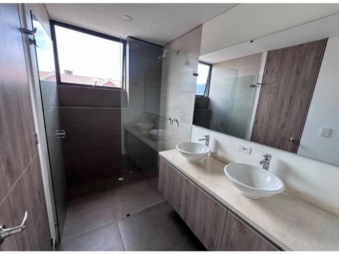 Casa de 3 alcobas en arriendo en Vda Canelon, Cajicá, 150 m² · foto 9 de 15