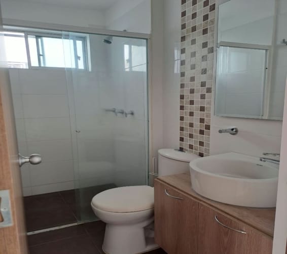 Apartamento de 3 alcobas en arriendo en Palomitas Del Progreso, Floridablanca, 83 m² · foto 5 de 24