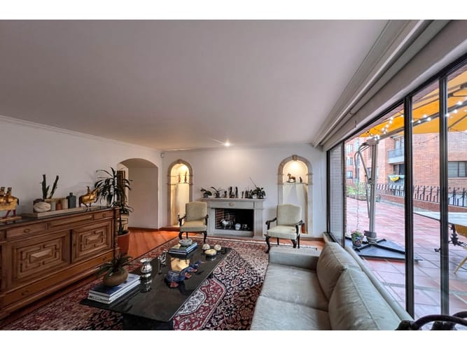 Apartamento de 3 alcobas en venta en Santa Barbara, Bogotá, 140 m² · foto 5 de 24