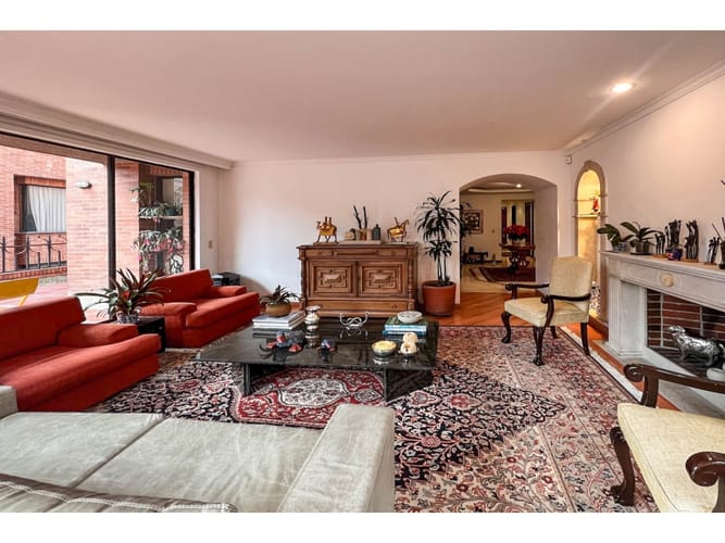 Apartamento de 3 alcobas en venta en Santa Barbara, Bogotá, 140 m² · foto 7 de 24