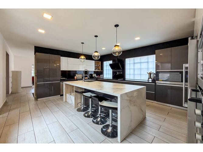 Casa en venta en Chapinero Alto, Bogotá, 424 m² · foto 15 de 22