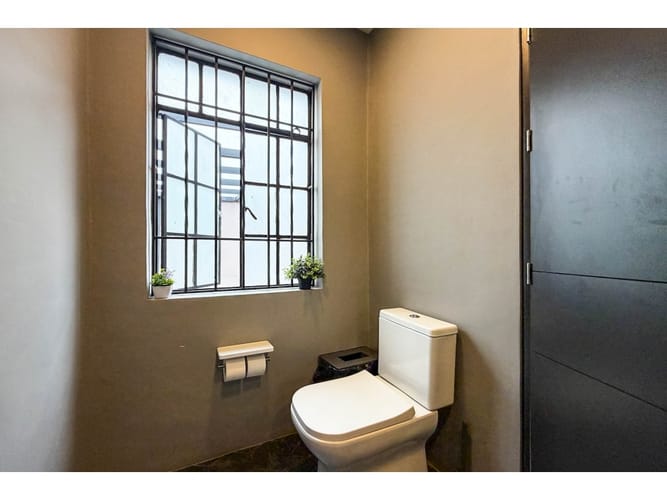 Casa en venta en Chapinero Alto, Bogotá, 424 m² · foto 17 de 22