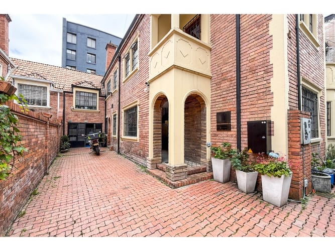 Casa en venta en Chapinero Alto, Bogotá, 424 m² · foto 22 de 22