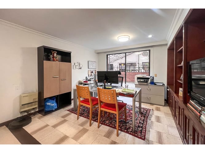 Apartamento de 3 alcobas en venta en Santa Barbara, Bogotá, 140 m² · foto 15 de 24