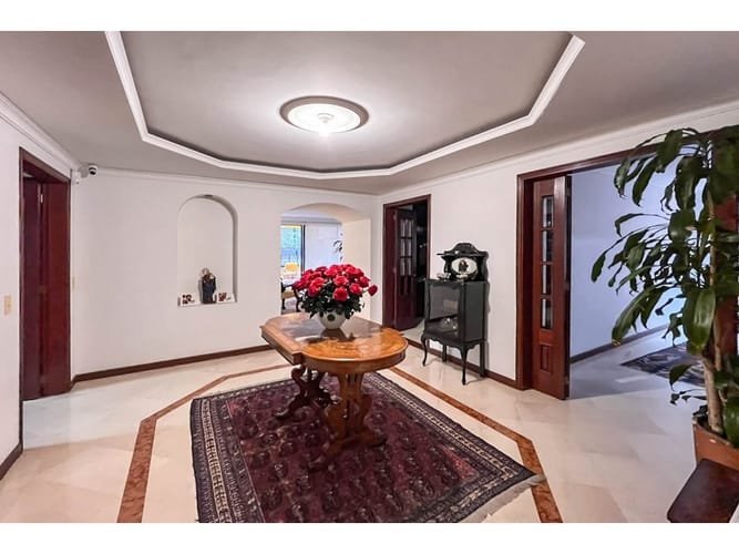 Apartamento de 3 alcobas en venta en Santa Barbara, Bogotá, 140 m² · foto 17 de 24
