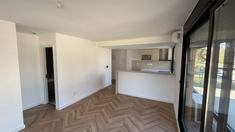 Apartamento De 1 Dormitorio En Alquiler - Unidad 106E - Torre E - Costanera Village · Foto 4