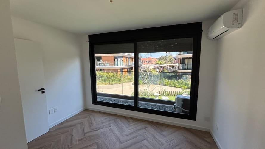 Apartamento De 1 Dormitorio En Alquiler - Unidad 106E - Torre E - Costanera Village · Foto 5