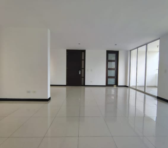 Apartamento de 3 alcobas en arriendo en Mediterrane, Floridablanca, 120 m² · foto 2 de 20