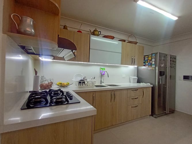 Apartamento de 3 alcobas en venta en Laureles, Medellín, 154 m² · foto 10 de 19