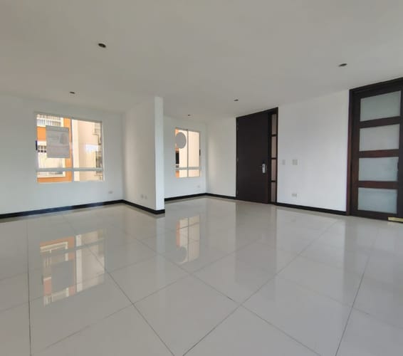 Apartamento de 3 alcobas en arriendo en Mediterrane, Floridablanca, 120 m² · foto 3 de 20