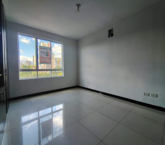 Apartamento de 3 alcobas en arriendo en Mediterrane, Floridablanca, 120 m² · foto 10 de 20