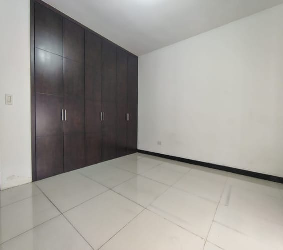 Apartamento de 3 alcobas en arriendo en Mediterrane, Floridablanca, 120 m² · foto 11 de 20