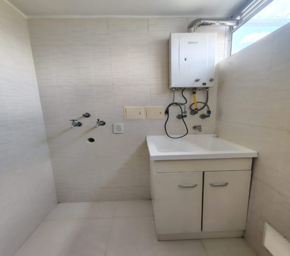 Apartamento de 3 alcobas en arriendo en Mediterrane, Floridablanca, 120 m² · foto 14 de 20