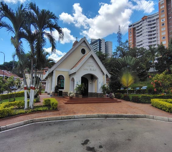 Apartamento de 3 alcobas en arriendo en Mediterrane, Floridablanca, 120 m² · foto 15 de 20